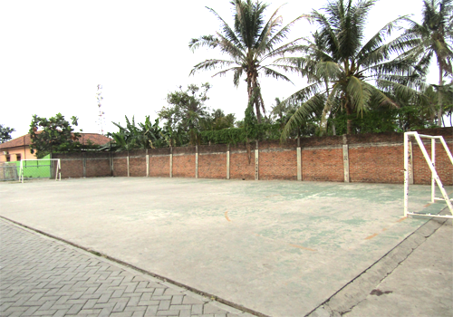 gambar lapangan futsal siswa